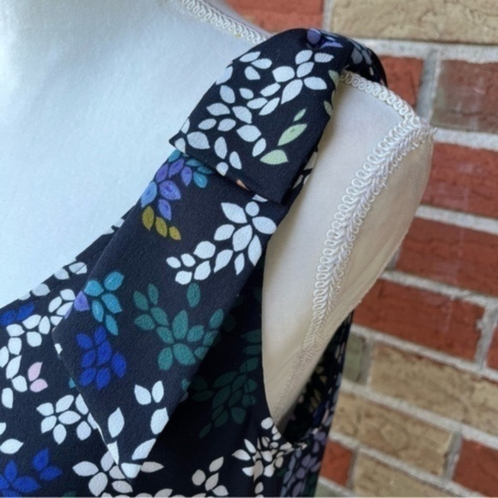 CAbi Cinco Floral Print Blue Multicolor Shift Dress 👗 - Picture 2 of 9